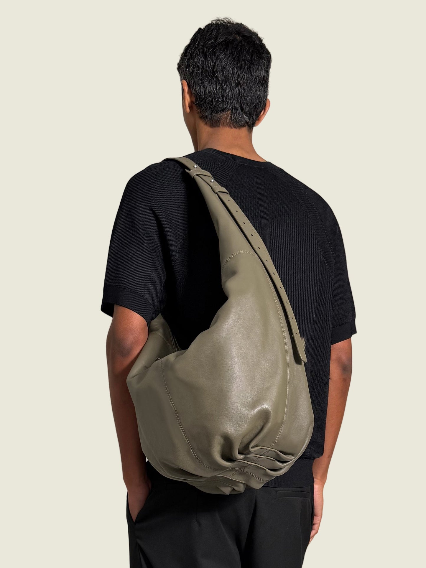 レディース シンプルバッグ 上品 軽量 通勤 通学 人気